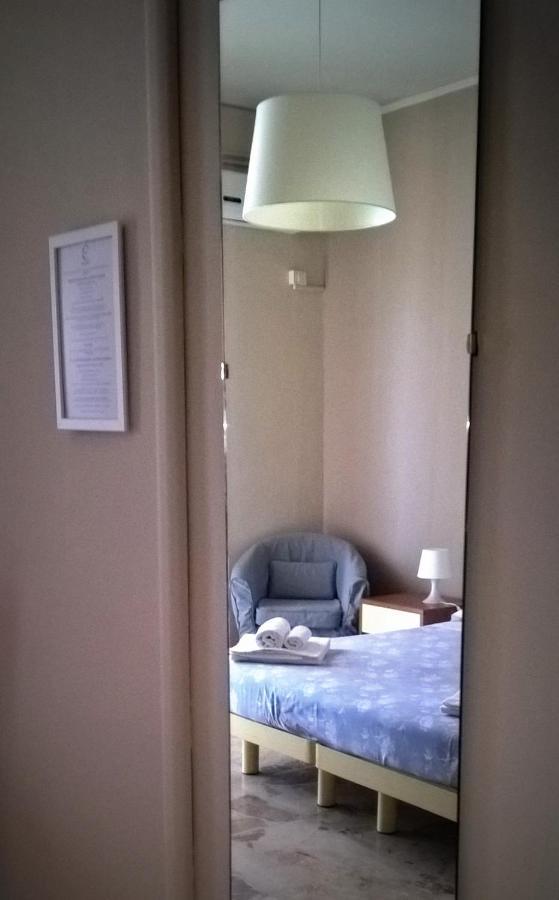 B&B Cameracaffe Centro Arezzo Exterior photo