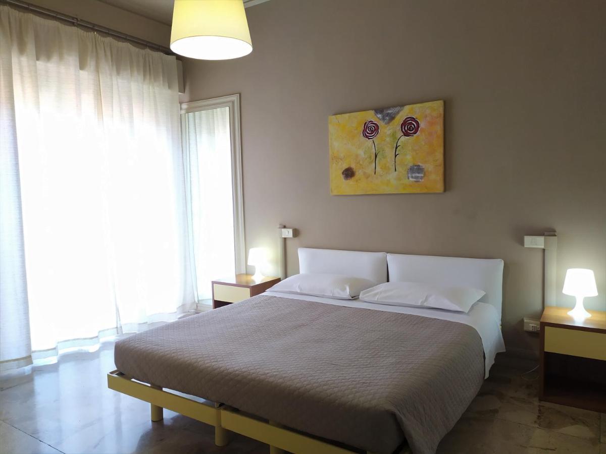 B&B Cameracaffe Centro Arezzo Exterior photo